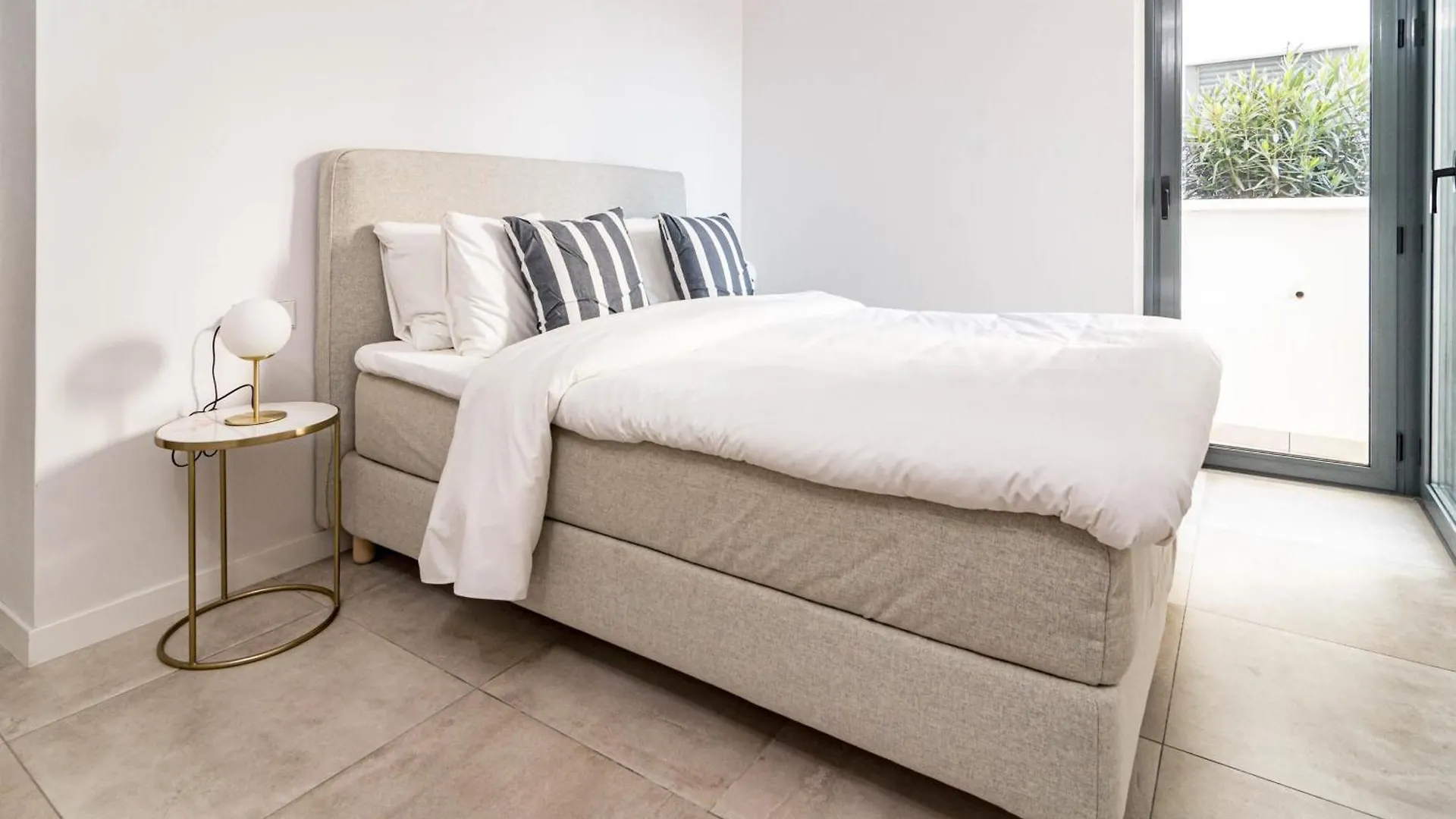 Apartment Lme133A- Stunning Flat Close To Beach In Estepona