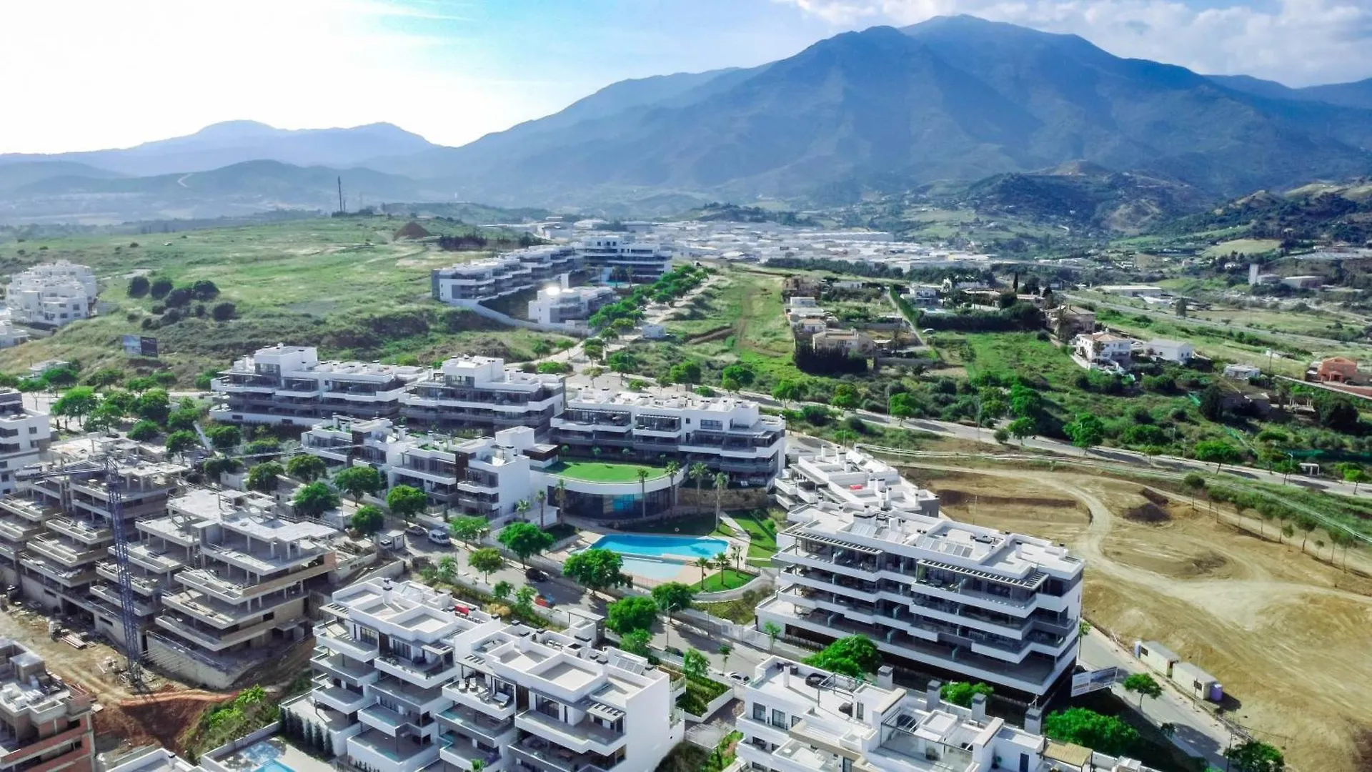 Lme133A- Stunning Flat Close To Beach In Estepona