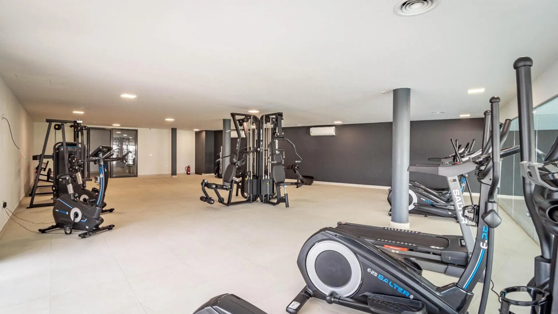 Lme133A- Stunning Flat Close To Beach In Estepona