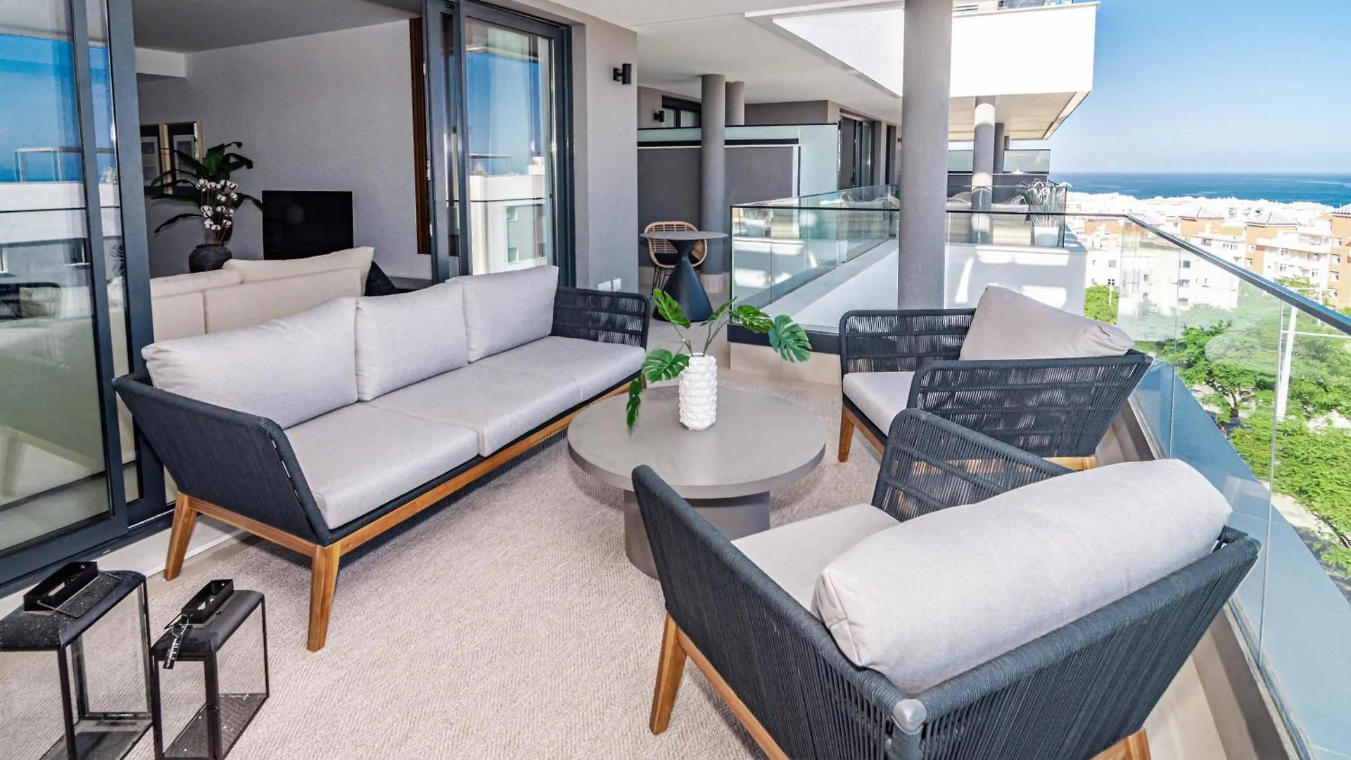 Apartment Lme133A- Stunning Flat Close To Beach In Estepona Spain